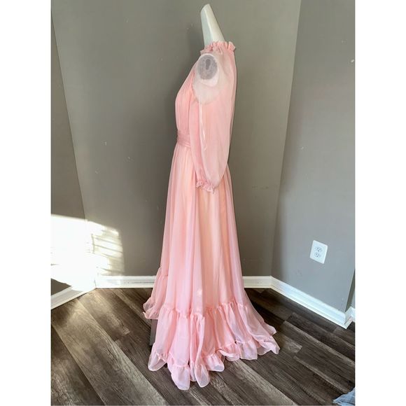 MAC DUGGAL CHIFFON RUCHED ILLUSION RAGLAN SLEEVE RUFFLED GOWN SIZE US 6 - Picture 6 of 10